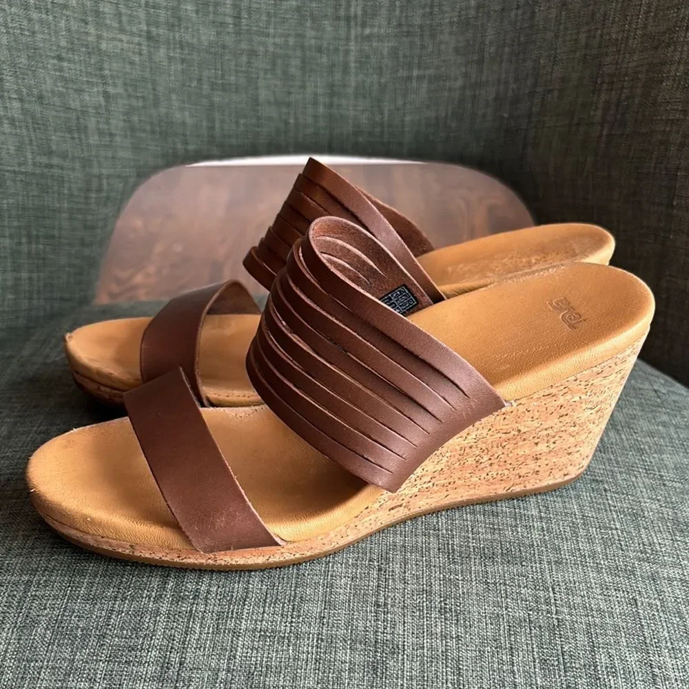 Teva women’s 1010909 Arrabelle Brown Leather Wedge Sandal Shoes Women's US 8 GUC